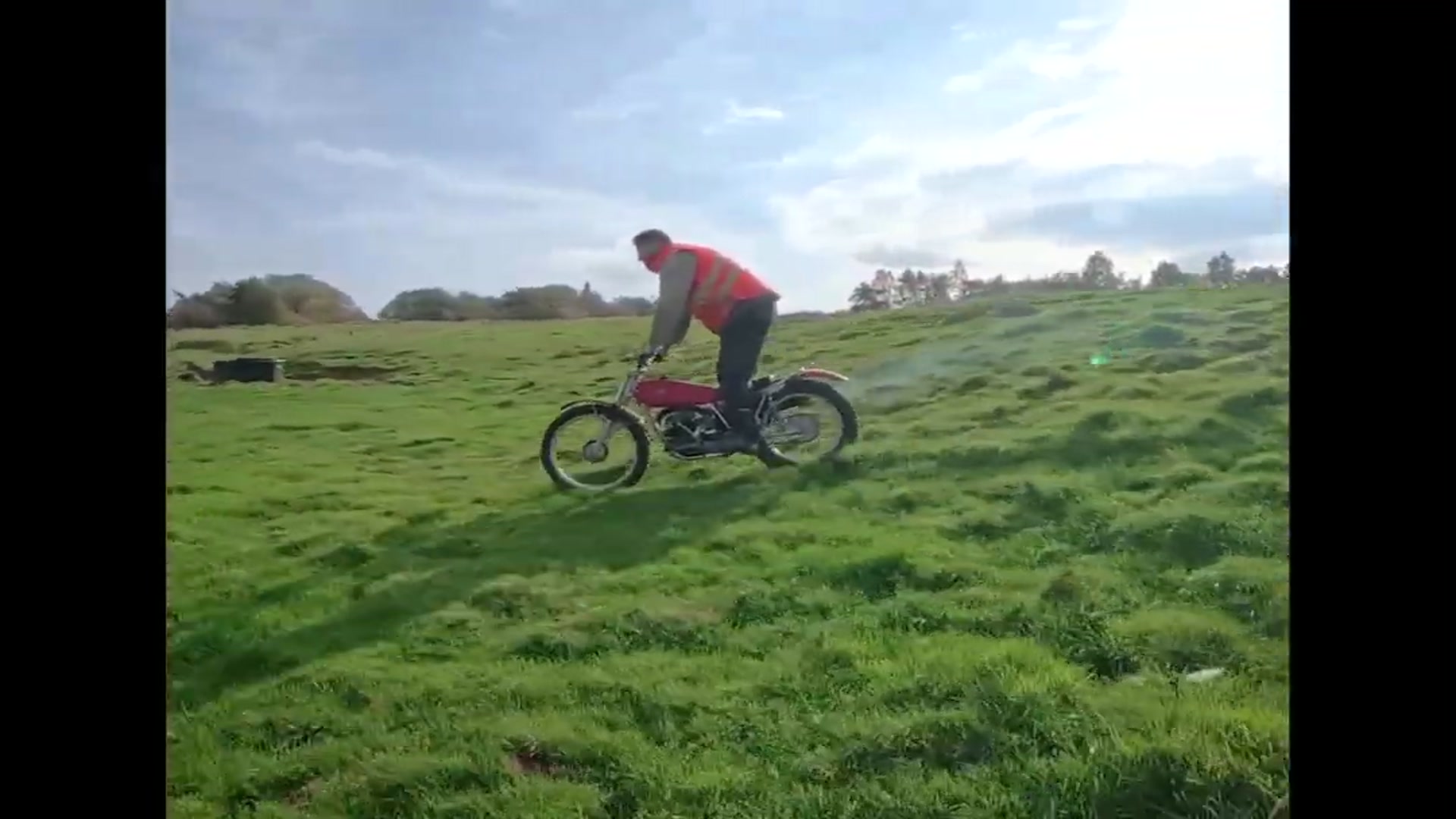 Video thumbnail for Vintage Bultaco 250 - was non-runner