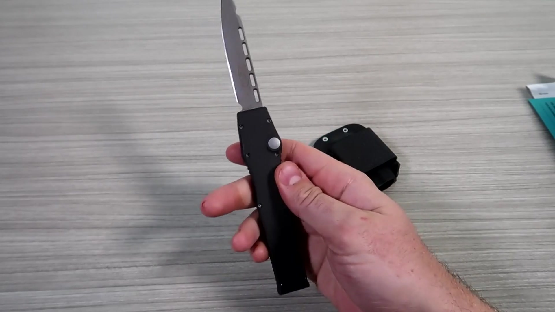 'Video thumbnail for 5 Next Level Knives That Make Me Happy'