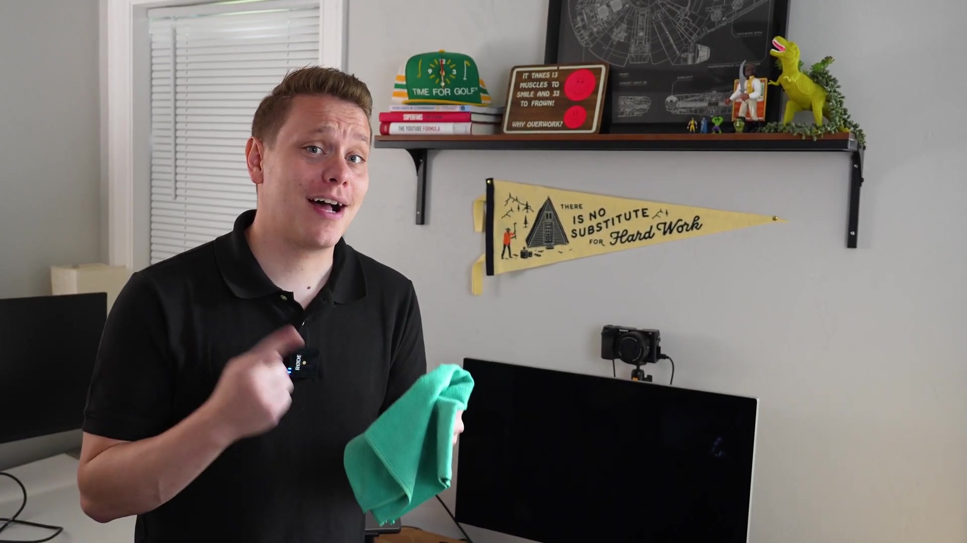 Video thumbnail for 8.Are You Cleaning Your TV Screen Wrong¿ (1080p 60fps)