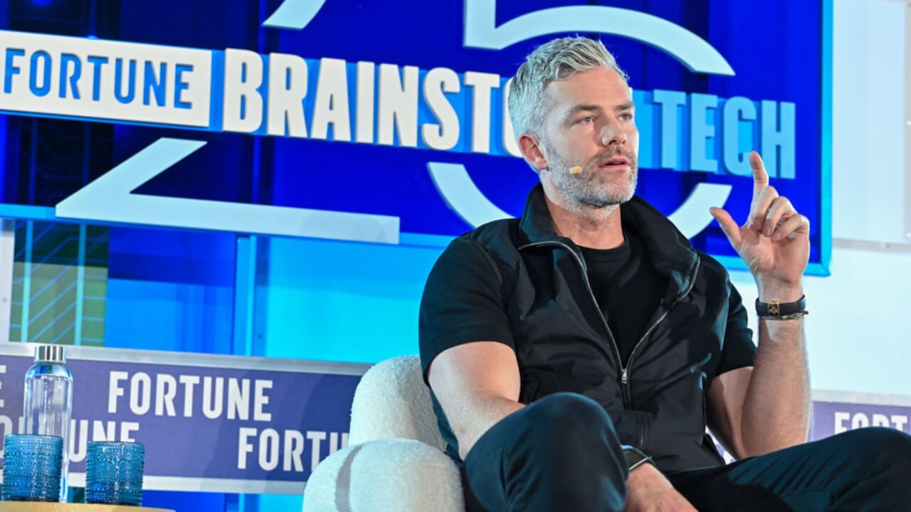 Video thumbnail for Ryan Serhant’s first big break in real estate: a $2,000 Craigslist deal