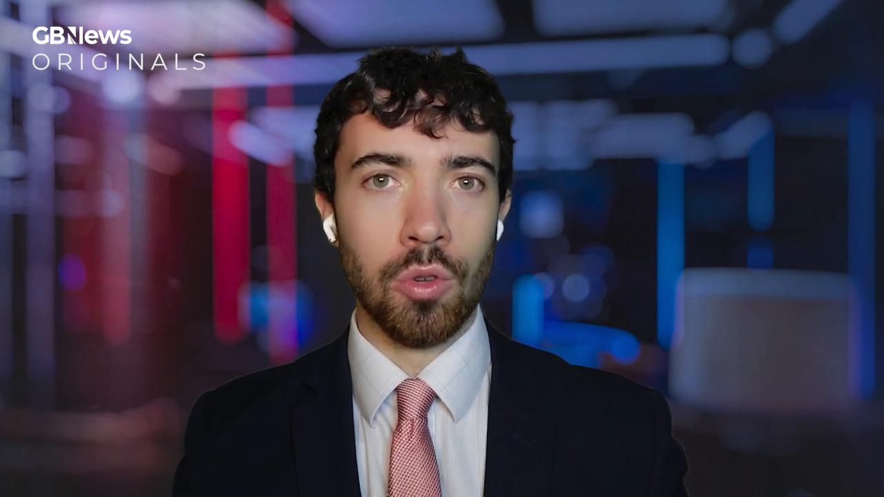 Video thumbnail for WATCH: Gavin Hewitt says Emmanuel Macron is 'plotting to become EU President'