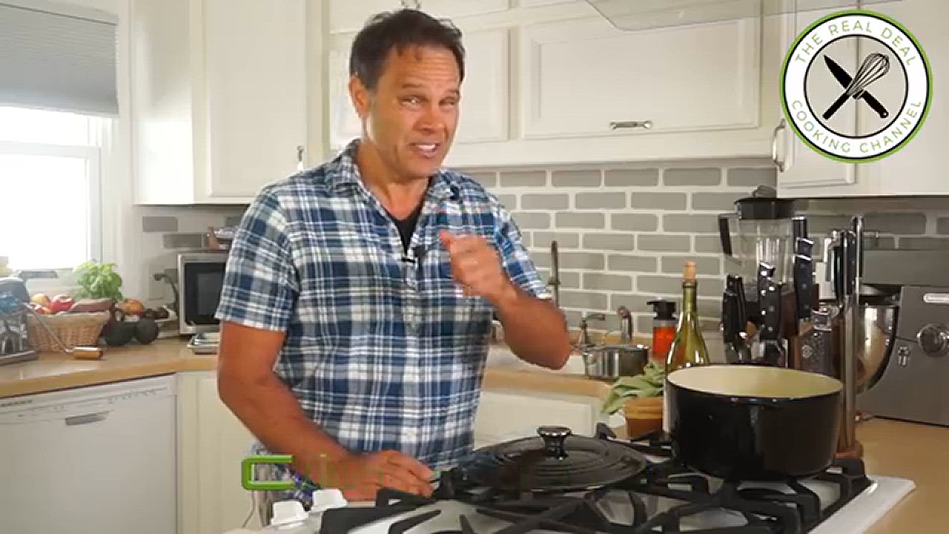 Video thumbnail for Club_Sandwich_–_Bruno_Albouze