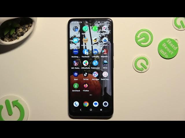 Video thumbnail for Cloning Apps on Your TCL 406