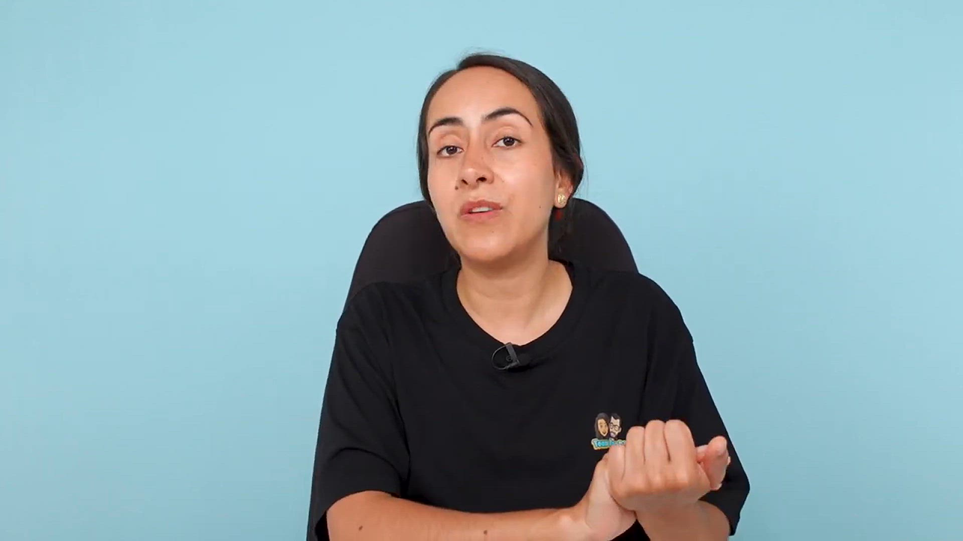 'Video thumbnail for How to MAKE a Video TUTORIAL in CANVA'