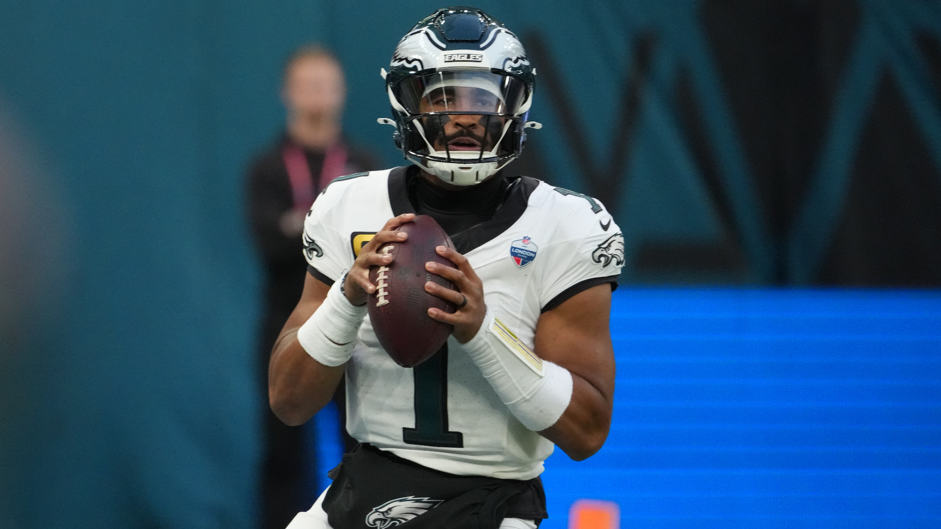 Video thumbnail for Jalen Hurts Injury Gives Tanner McKee His Eagles Shot