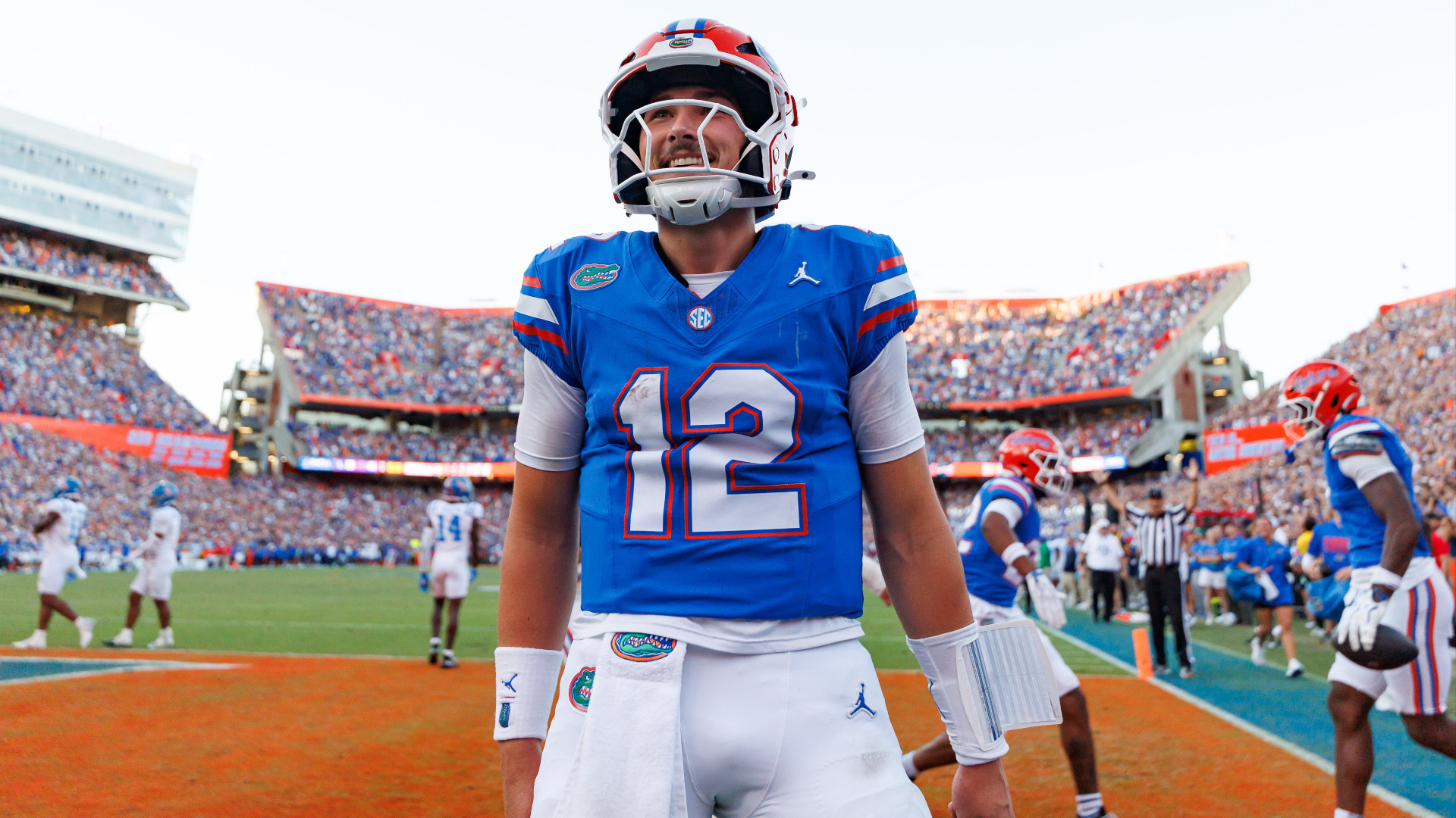 Video thumbnail for Florida vs Missouri: Key College Football Matchup Preview