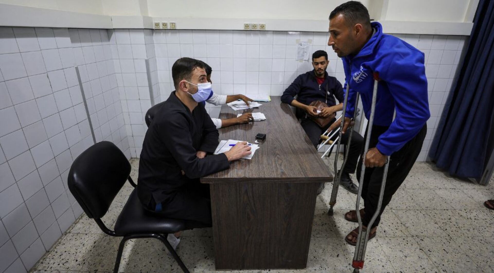 Video thumbnail for Al Jazeera Special Coverage | Gaza: Promises and Reality – Health system collapse
