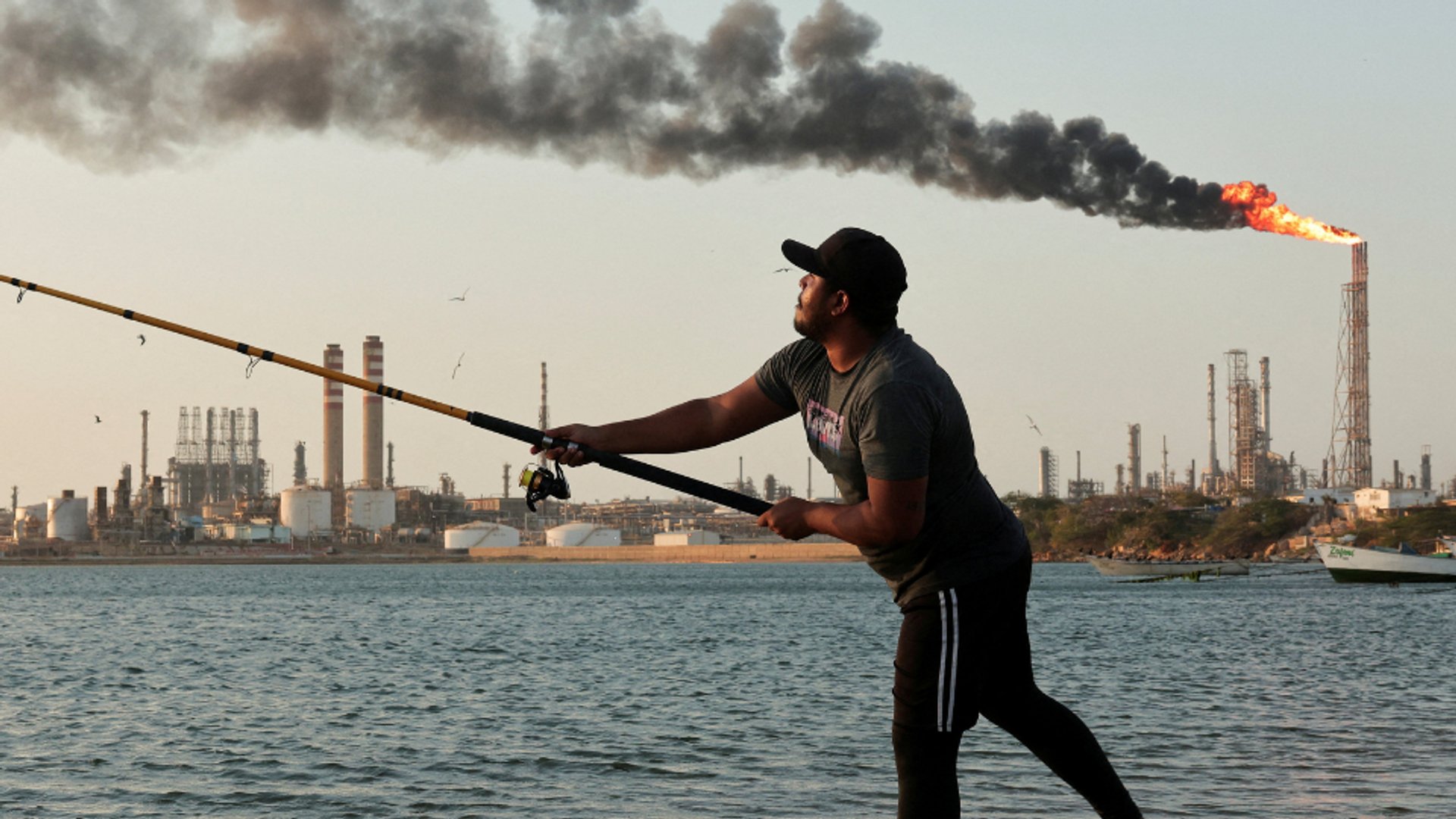 Video thumbnail for Venezuela’s oil industry struggles to attract US investment after Maduro’s removal