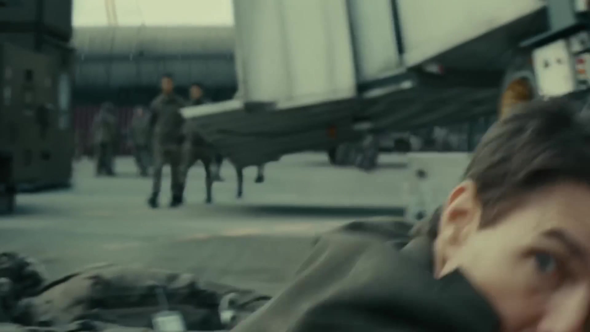 Video thumbnail for Alternate Movie Endings That Would've Changed Everything