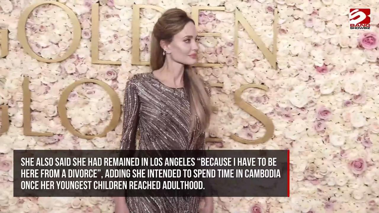 Video thumbnail for Angelina Jolie sells her historic Hollywood home.