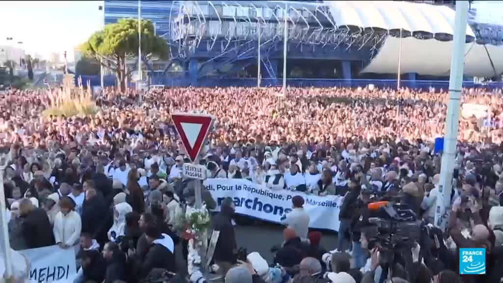Video thumbnail for Thousands rally in Marseille to condemn drug violence after killing of activist's brother