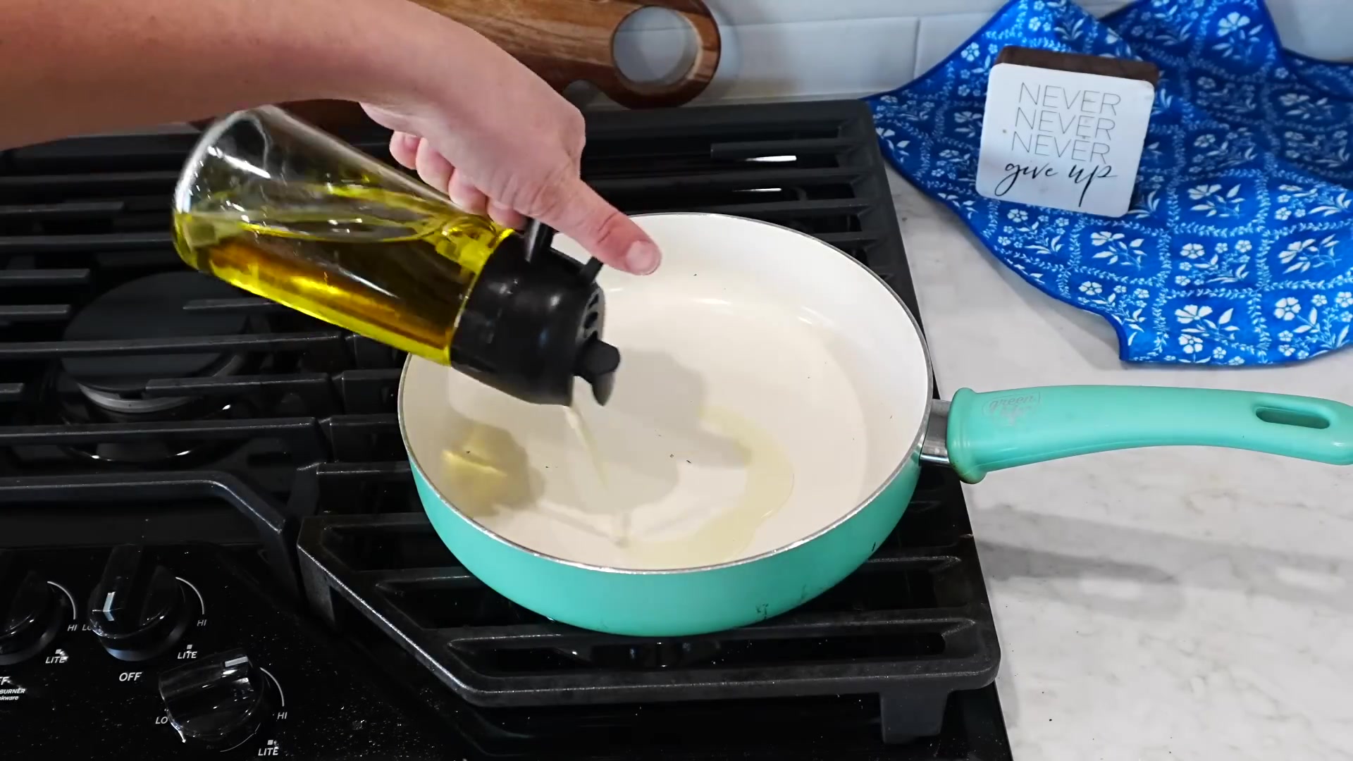 Video thumbnail for 5 Dinners I Make When I Have NO Time (Fast, Easy & So Good) ¦ Julia Pacheco (1080p 30fps)