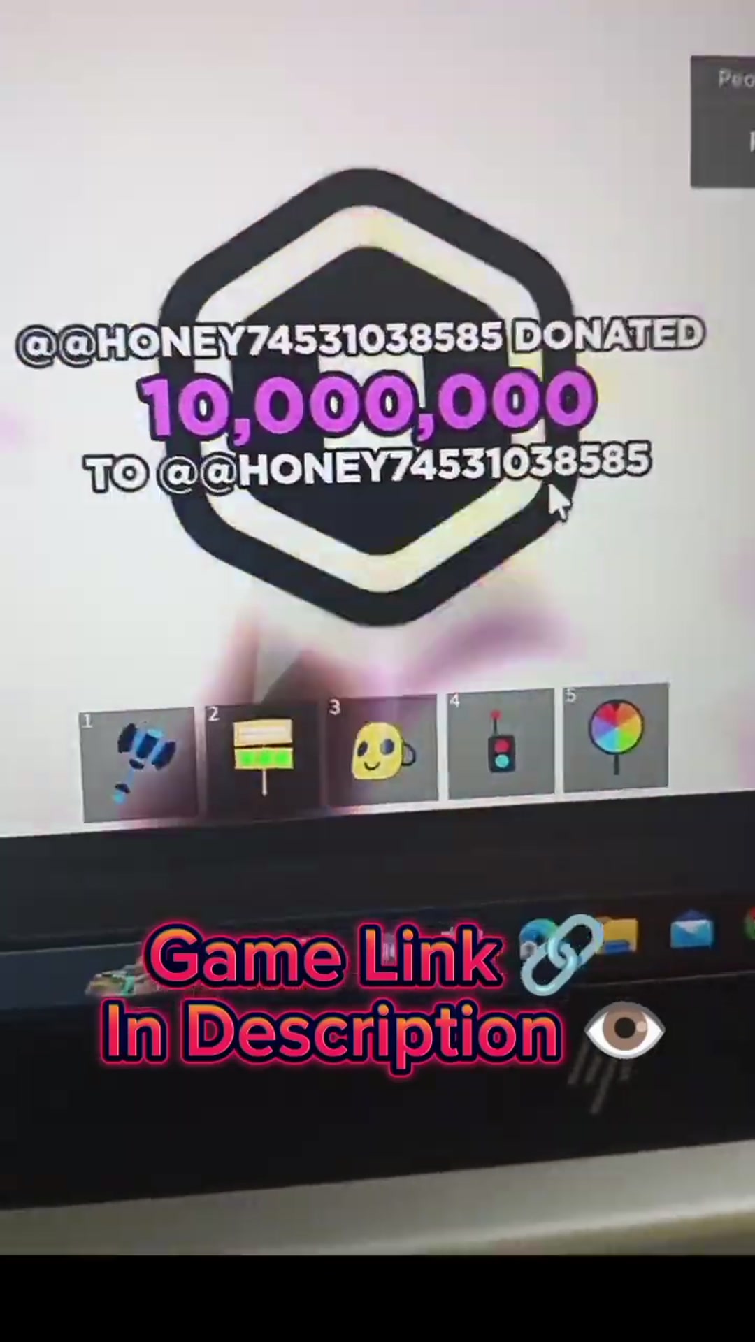 Video thumbnail for Pls Donate #shorts / Game link 🔗 -- https://www.roblox.com/games/15574380950/PLS-DONATE-UNLIMITED