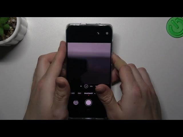 Video thumbnail for Take Burst Shot on HUAWEI P60 Pro - Take Serial Photos