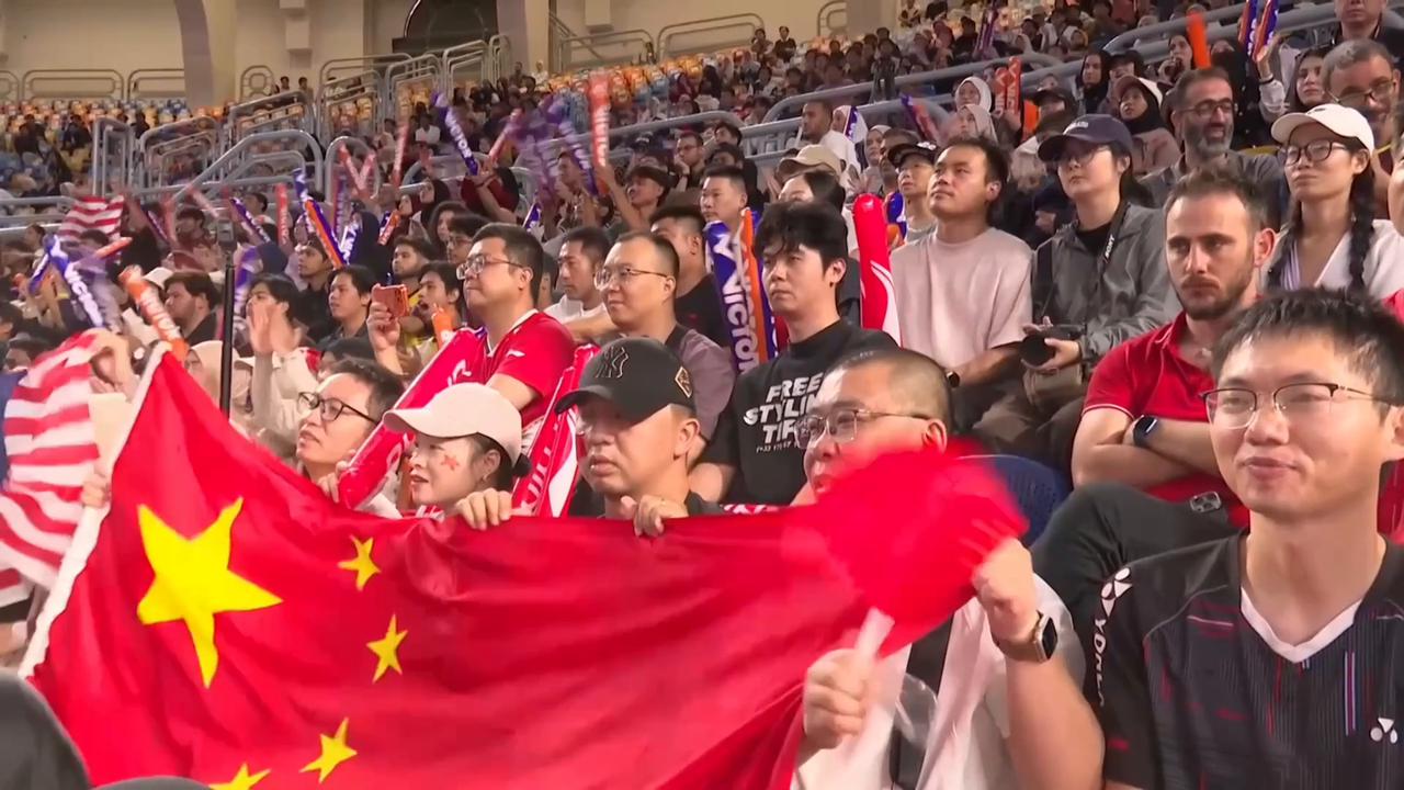 Video thumbnail for Egypt: China Retains World Junior Badminton Team Title in Cairo.