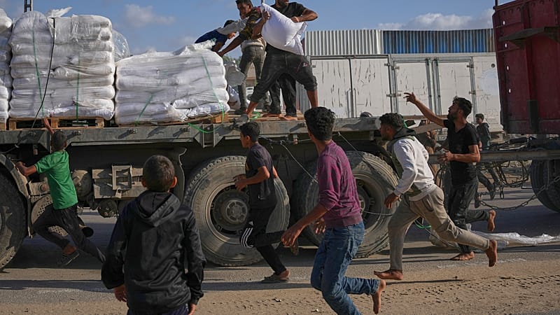 Video thumbnail for Global humanitarian crisis worsens, UN seeks $23 Billion for 2026