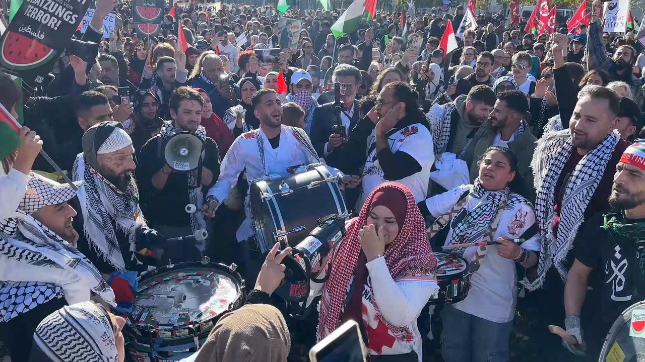 Video thumbnail for Germany: Germany: Thousands Join Pro-Palestinian Demonstration Near Berlin Chancellery.