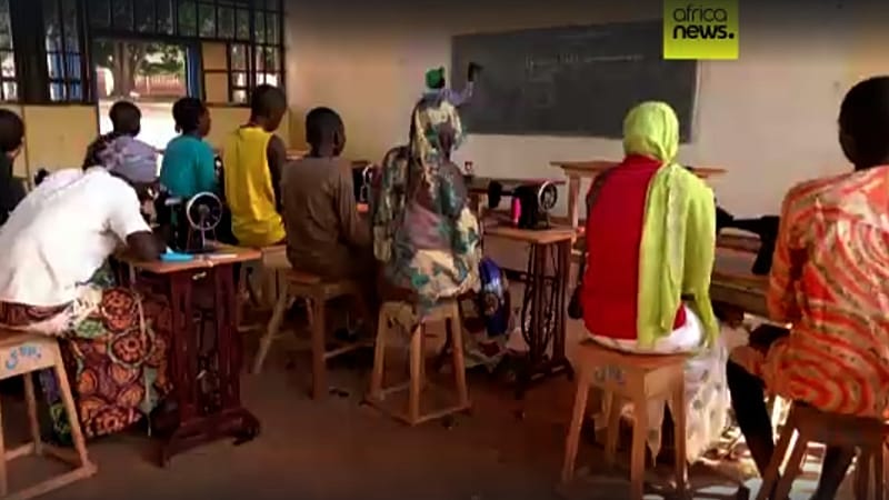Video thumbnail for Central African Republic: NGO helps former child soldiers