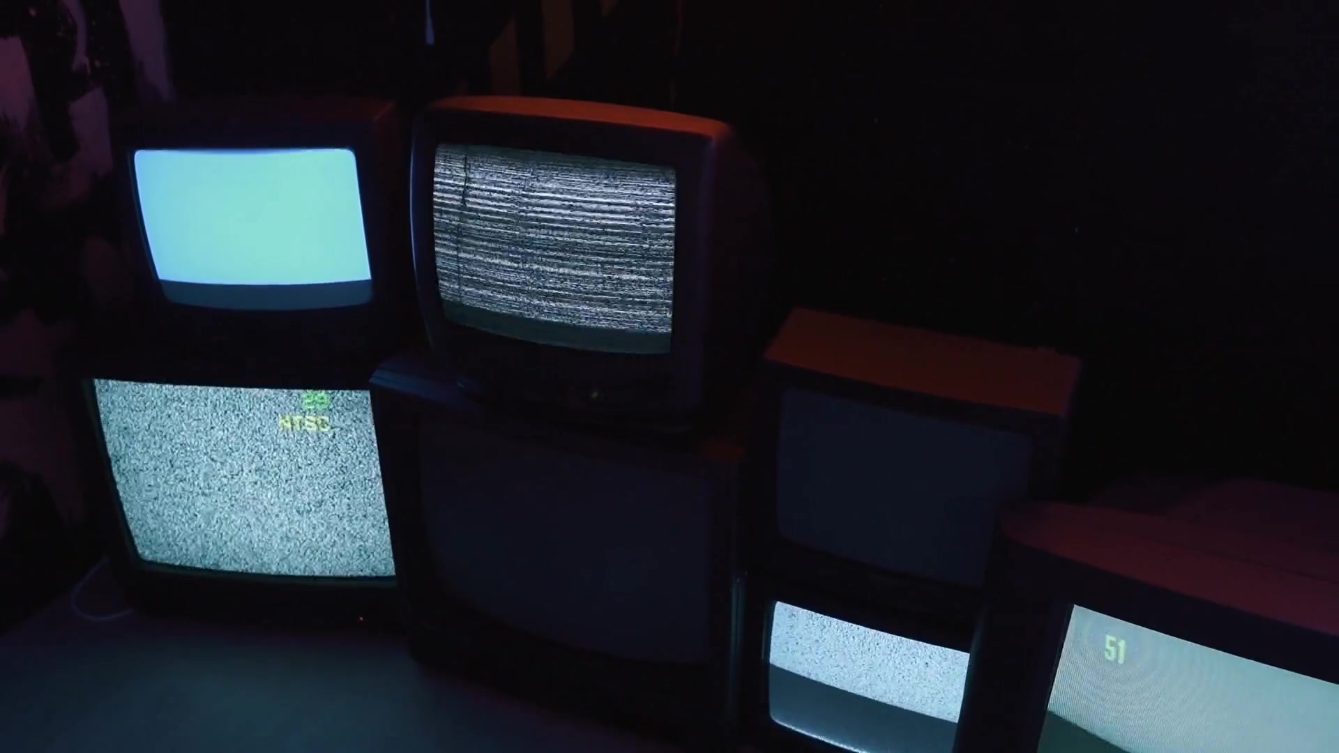 Video thumbnail for Are Satellite Dishes Obsolete? Why TV Stations Are Going Digital-Only