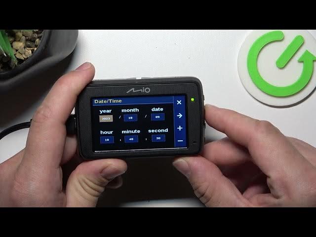 Video thumbnail for How To Manage Time and Date Settings In MIO MiVue 732
