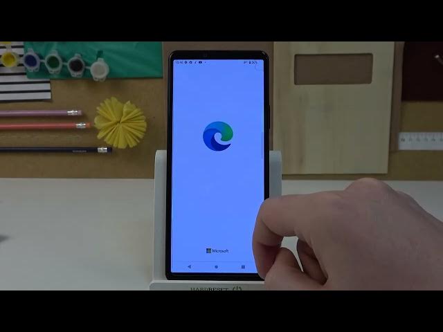 Video thumbnail for Sony Xperia 10 IV - How To install Microsoft Edge Browser