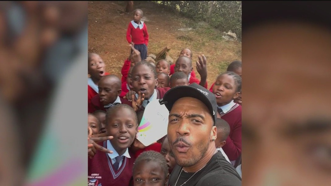 Video thumbnail for How a NYC doorman became a global mindfulness mentor