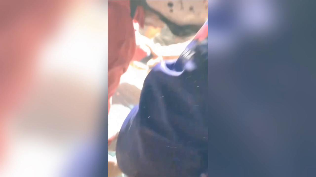 Video thumbnail for Venezuela: Rescue efforts continue after deadly earthquakes in Venezuela (6).