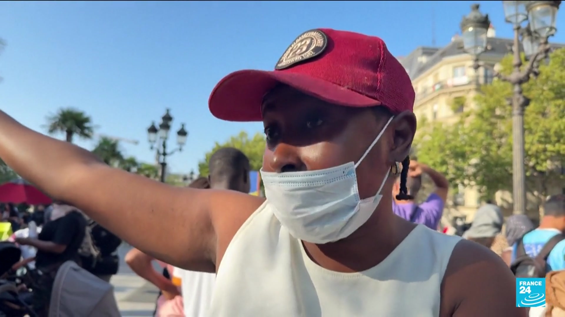 'Video thumbnail for Migrants encamped on Paris city hall forecourt evacuated'