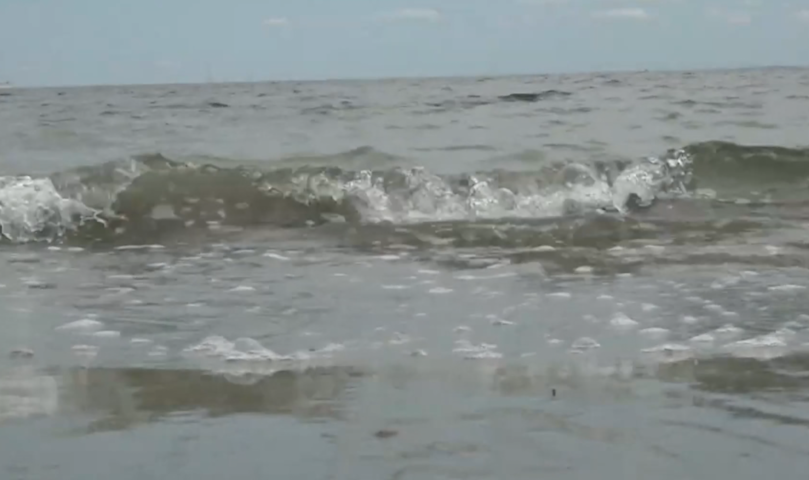 Video thumbnail for Potential weekend nor'easter has officials warning residents to secure property, prepare now