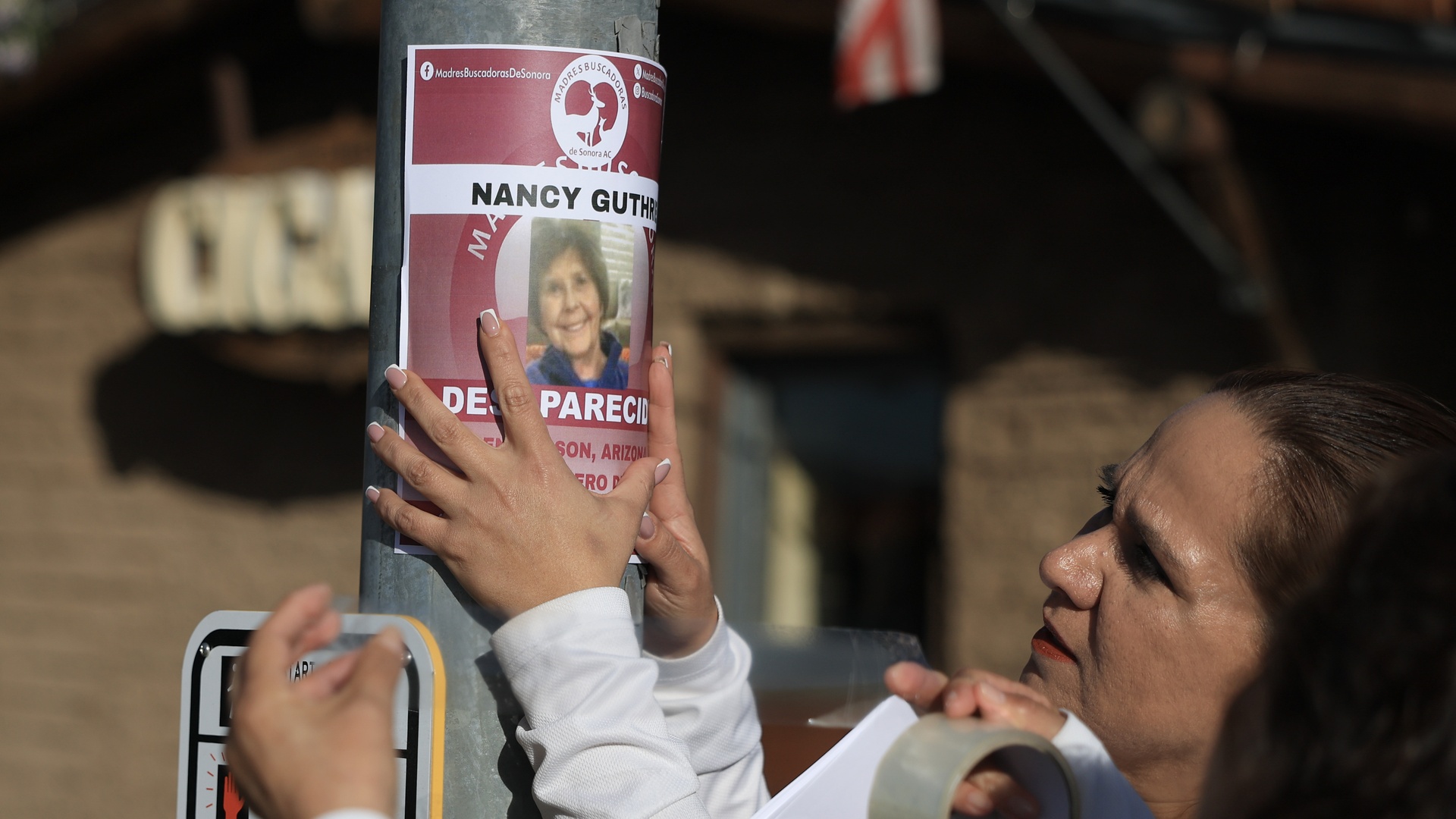 Video thumbnail for FBI investigates whether Nancy Guthrie ransom notes are legitimate or ‘extortion attempts’