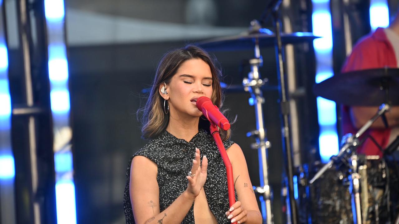 Video thumbnail for NY: TODAY Show Citi Concert Series Featuring Maren Morris 2.