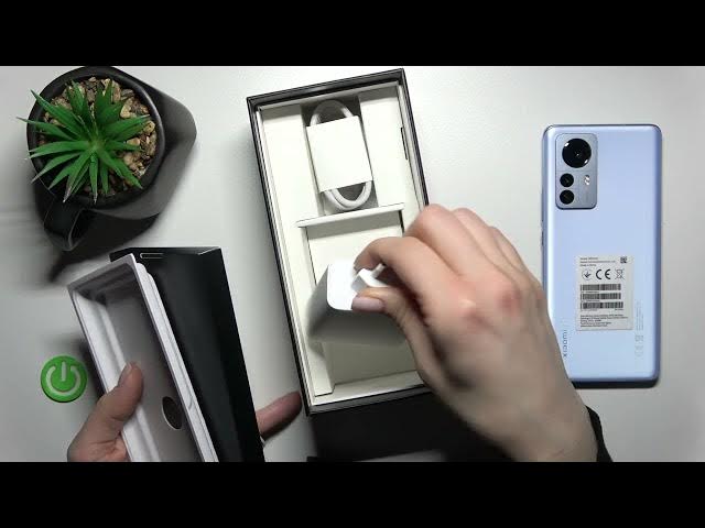 Video thumbnail for Check All Box Accessories in Xiaomi 12 Pro - What’s Inside an Original Box?