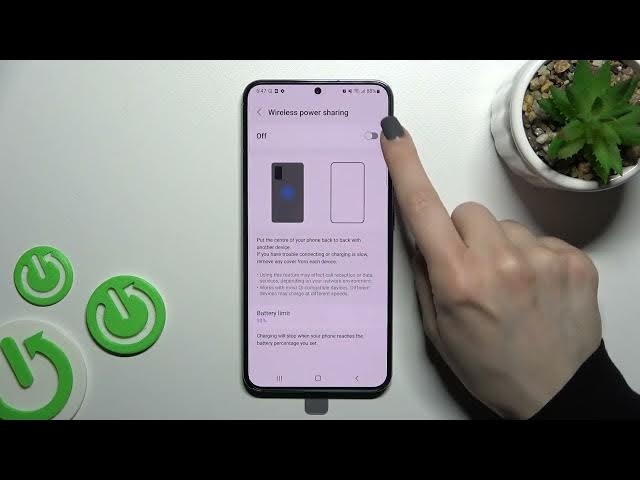 Video thumbnail for How to Turn On / Turn Off Wireless Power Sharing on SAMSUNG Galaxy S22+