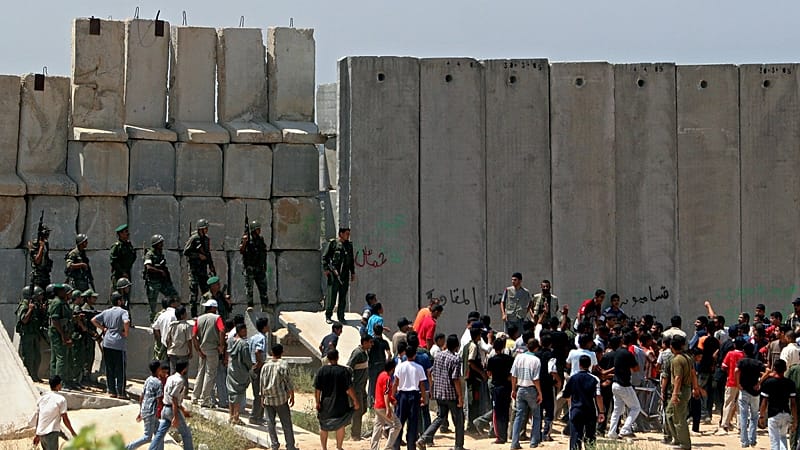 Video thumbnail for Rafah crossing partially reopens after weeks of closure