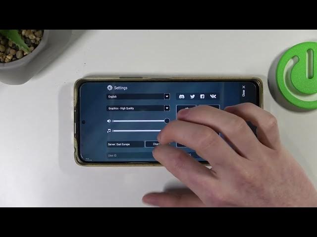Video thumbnail for Frostborn Action RPG - How To Change Server
