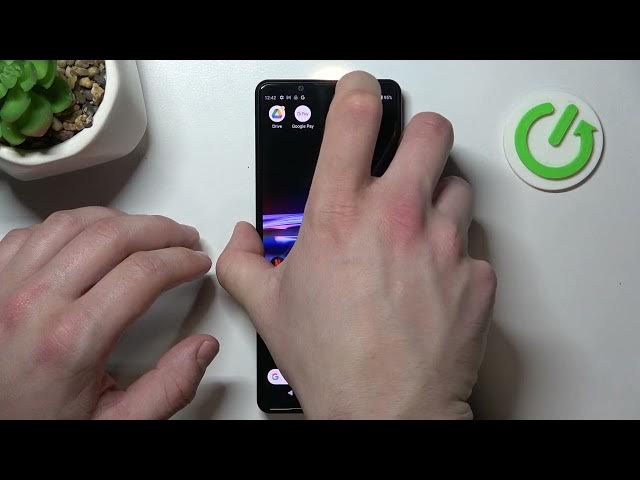 Video thumbnail for How to Switch Off Torchlight Sony Xperia Pro I - Disable Flashlight