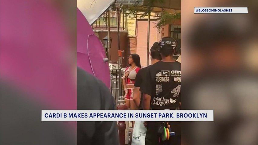 Video thumbnail for Cardi B spotted recording music video in Sunset Park