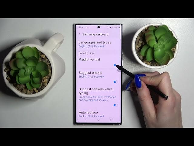 Video thumbnail for How to Activate Auto-Correction on SAMSUNG Galaxy S22 Ultra 5G - Manage Word Correction