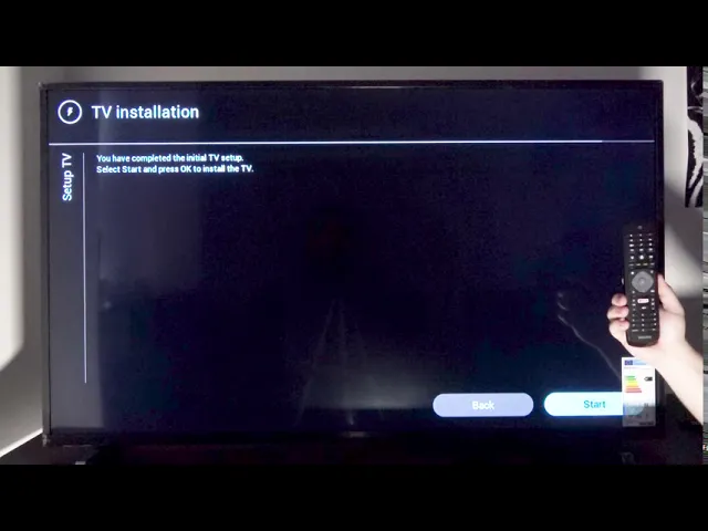 Video thumbnail for How to Set Up PHILIPS Smart TV – From Box to Fully Functional Smart Device