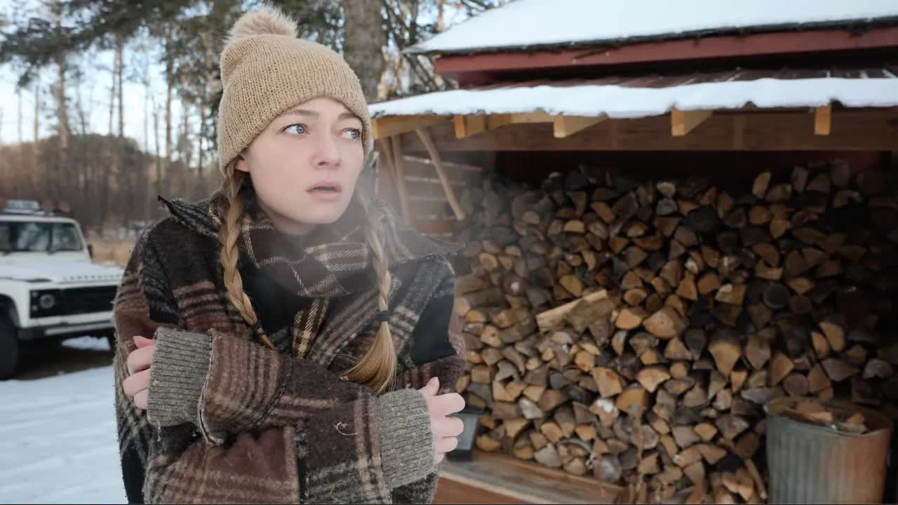 Video thumbnail for African Winter Adventure: Packing for a Cold Weather Christmas Trip