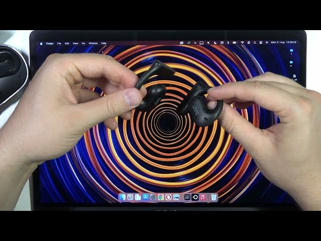 Video thumbnail for How to Pair JVC Nearphones with Macbook?