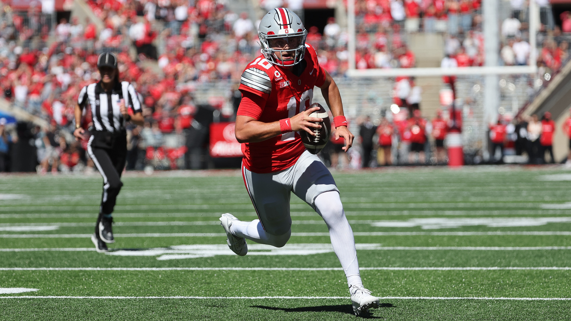 Video thumbnail for Big 10 College Showdown: Ohio State vs. Iowa Analysis
