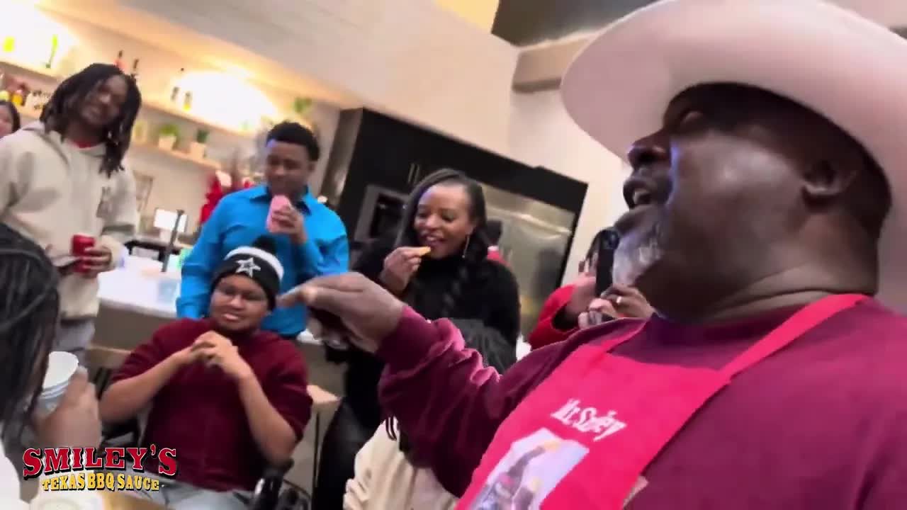 Video thumbnail for Smiley's Texas BBQ "Hot Rib" Challenge