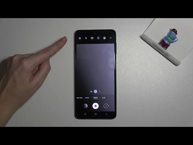 Video thumbnail for How to Activate Image Stabilization in SAMSUNG Galaxy M52 5G – Reduce Video Shakiness