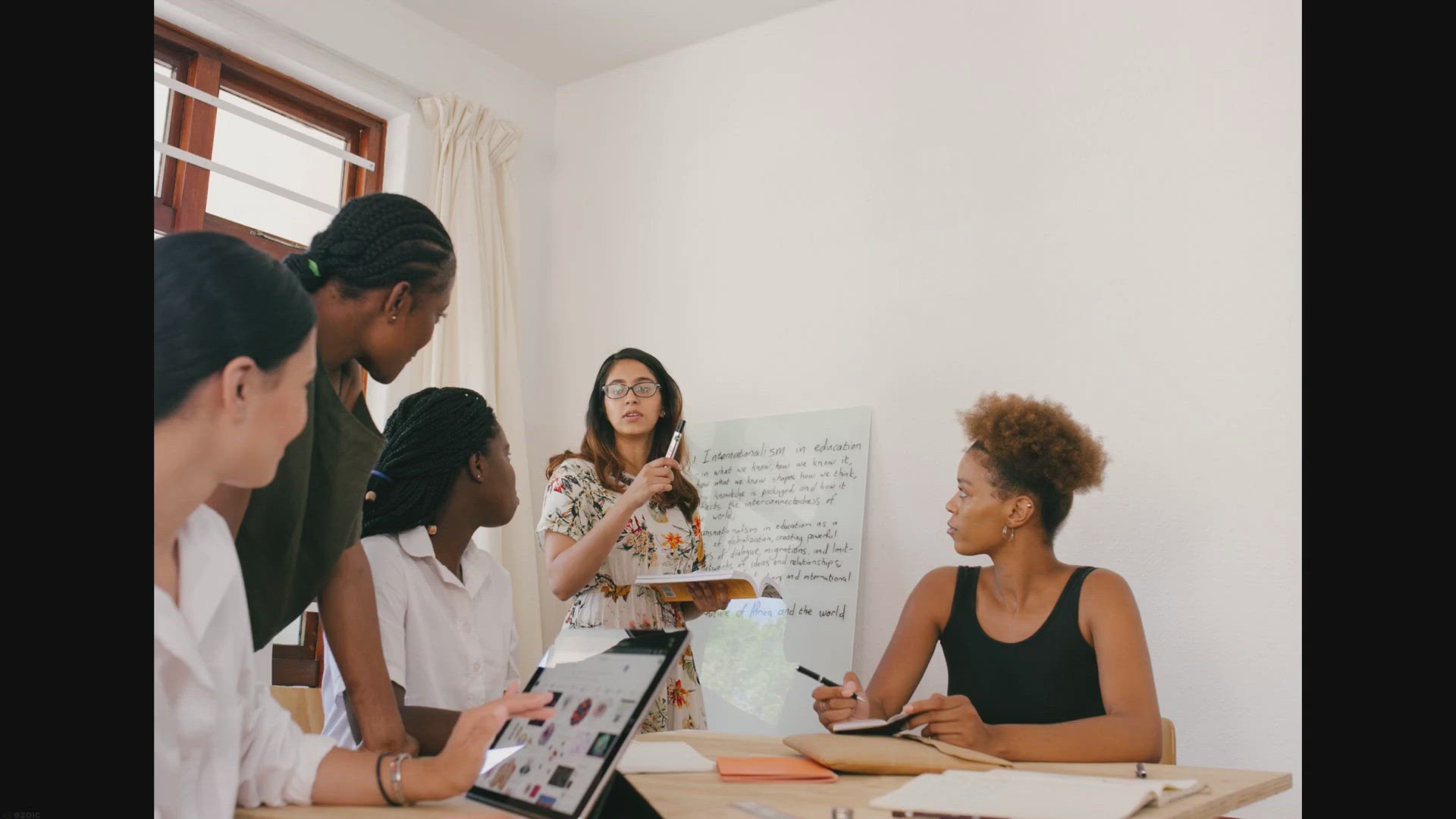 Video thumbnail for 10 Small Business Ideas for Women to Conquer the Market