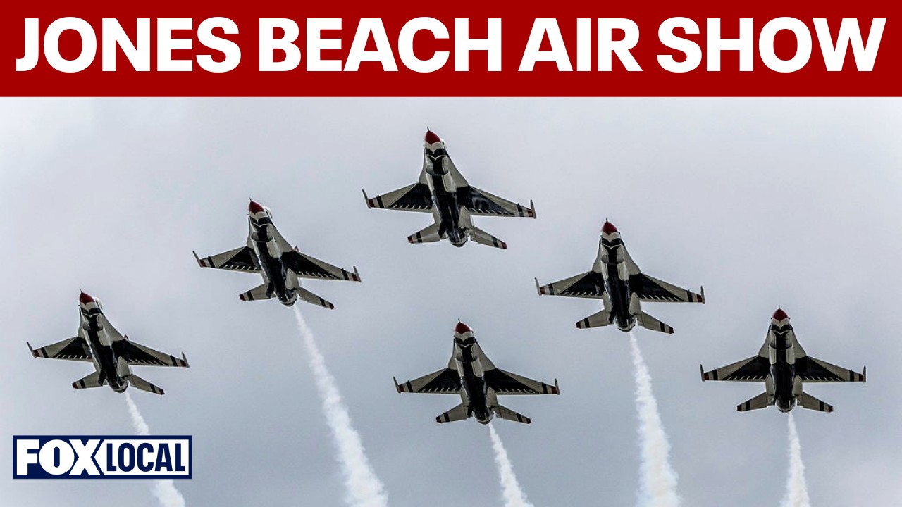 Video thumbnail for Jones Beach Air Show celebrates America 250