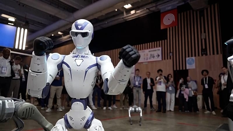 Video thumbnail for Humanoid robots and smart homes put AI centre stage at VivaTech 2026 in Paris