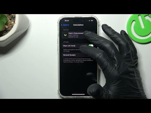 Video thumbnail for How to Manage iCloud Subscriptions on iPhone 15 Pro?