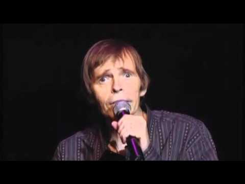 Video thumbnail for Pierre Bachelet au Casino de Paris 20 ans