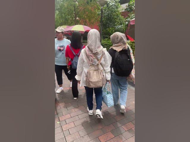 Video thumbnail for Somewhere in Singapore